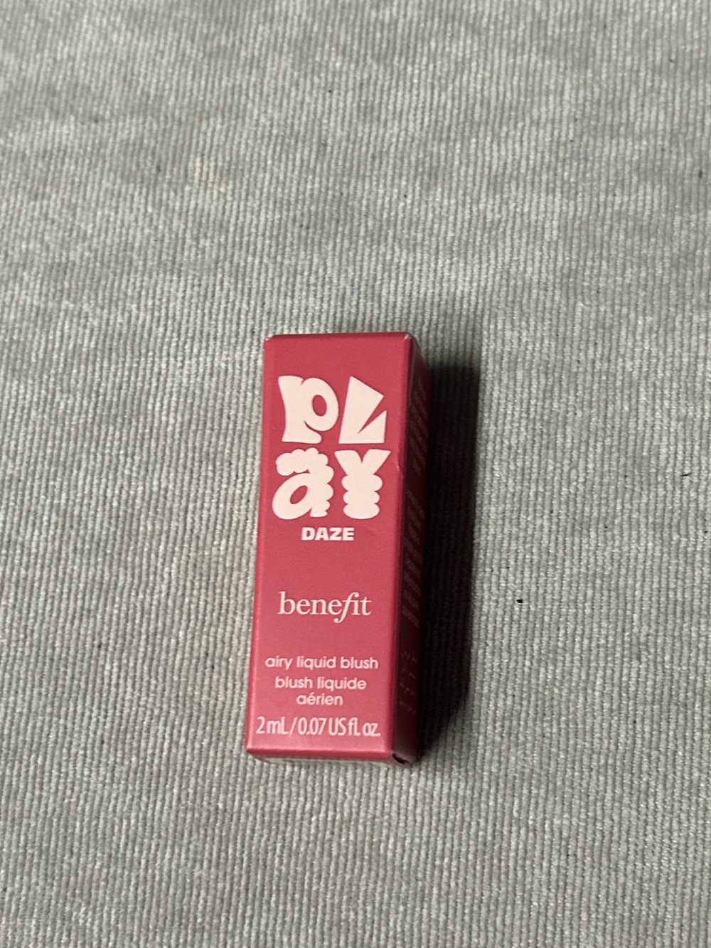 Benefit Play Daze Liquid Blush - Rose Pink Packaging